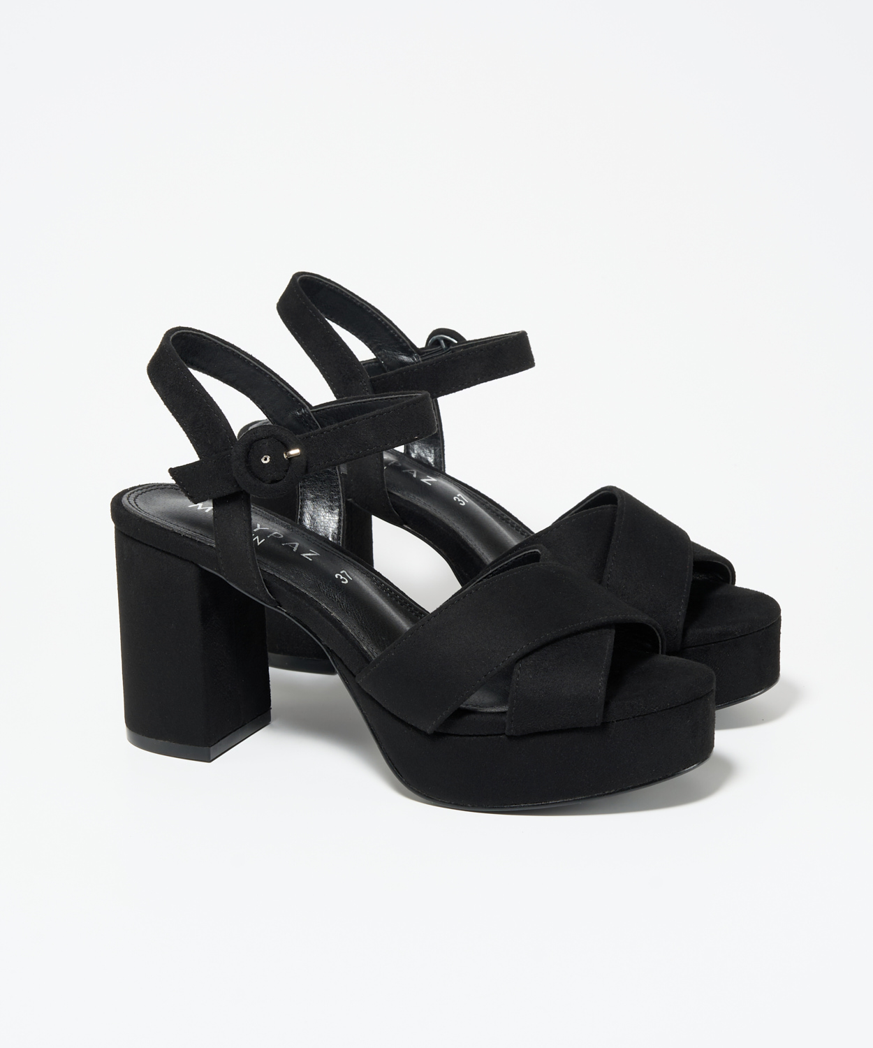 Sand&aacute;lia de plataforma cruzada image number null